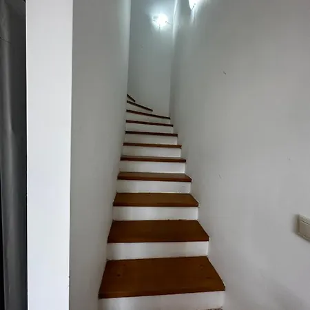 Cozy Duplex In St. John Park Apartamento *